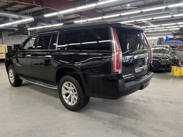 2015 GMC Yukon XL SLT 1/2 Ton 4WD