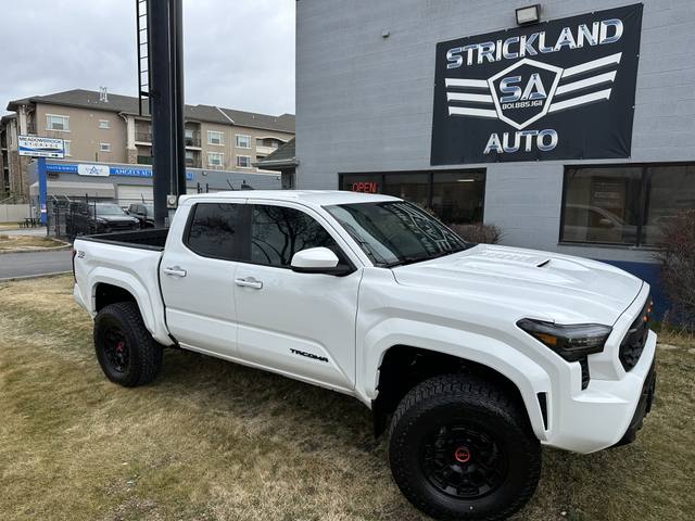 2024 Toyota Tacoma TRD Sport 4WD