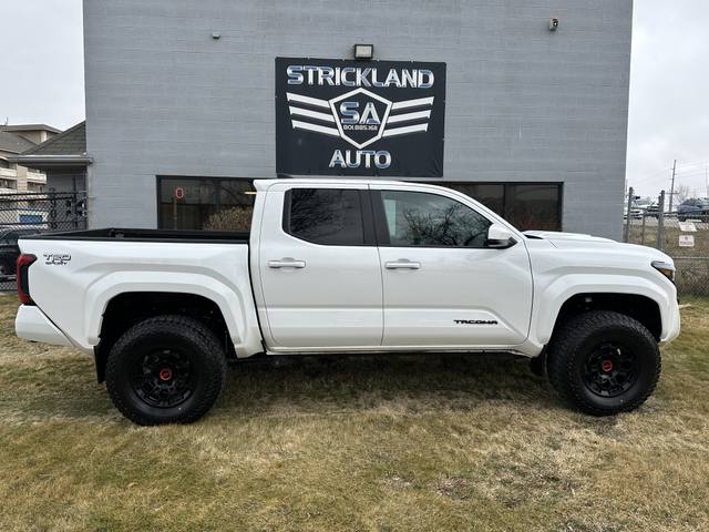 2024 Toyota Tacoma TRD Sport 4WD