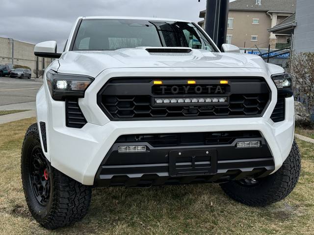 2024 Toyota Tacoma TRD Sport 4WD