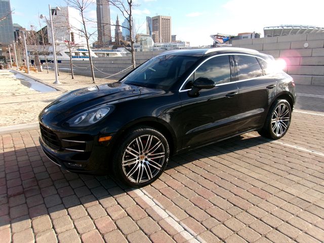 2015 Porsche Macan Turbo