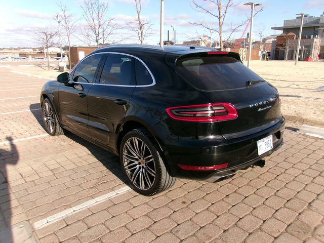2015 Porsche Macan Turbo