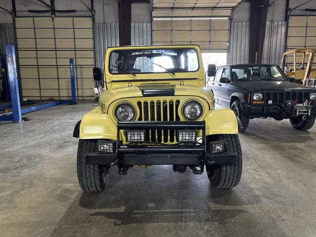 1983 Jeep CJ7 Base