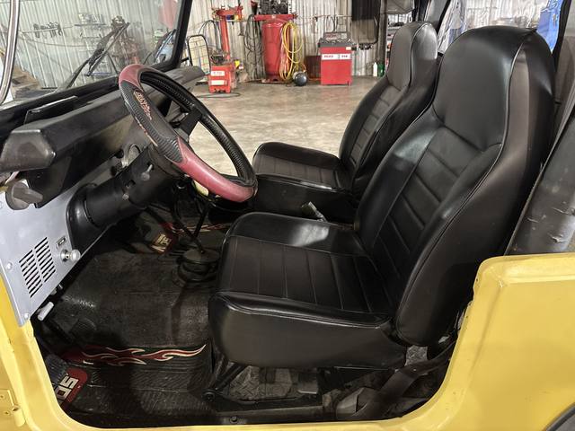 1983 Jeep CJ7 Base