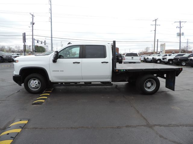 2024 Chevrolet Silverado 3500HD Crew Cab W/T Flatbed DRW 4WD