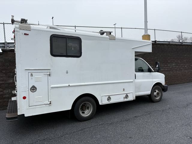 2009 Chevrolet Express LT 3500