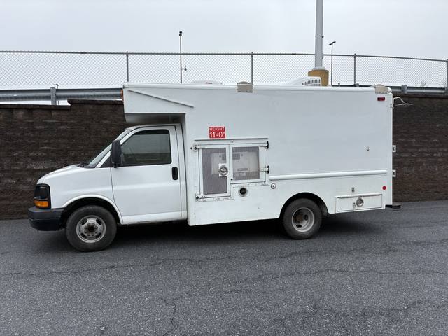 2009 Chevrolet Express LT 3500