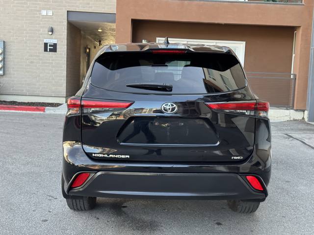 2020 Toyota Highlander L AWD V6