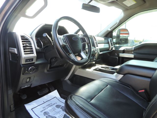 2017 Ford F-250 SD Crew Cab Lariat FX4 4WD