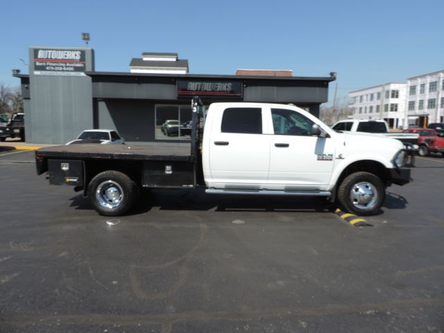 2018 RAM 3500 Crew Cab Tradesman Flatbed DRW 4WD