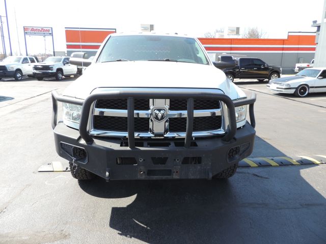 2018 RAM 3500 Crew Cab Tradesman Flatbed DRW 4WD