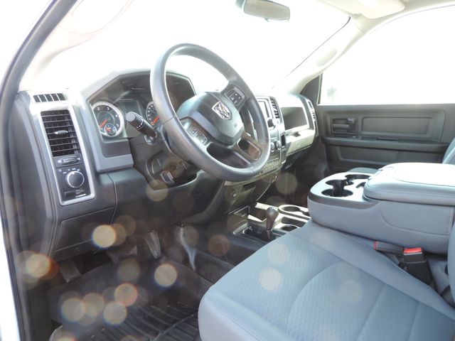 2018 RAM 3500 Crew Cab Tradesman Flatbed DRW 4WD