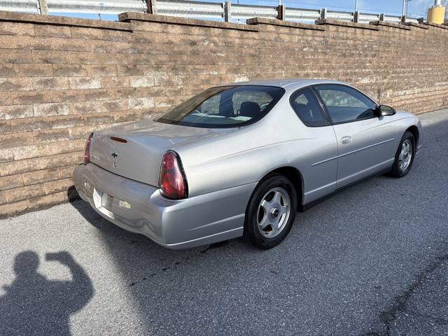 2004 Chevrolet Monte Carlo LS