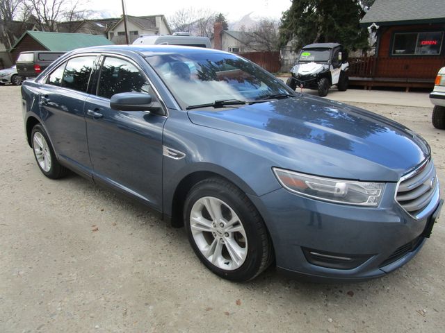 2018 Ford Taurus SEL AWD