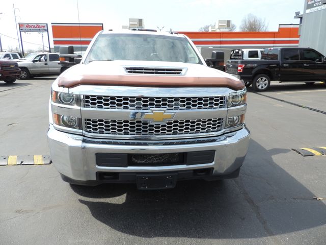 2019 Chevrolet Silverado 3500HD Crew Cab W/T Flatbed DRW 4WD