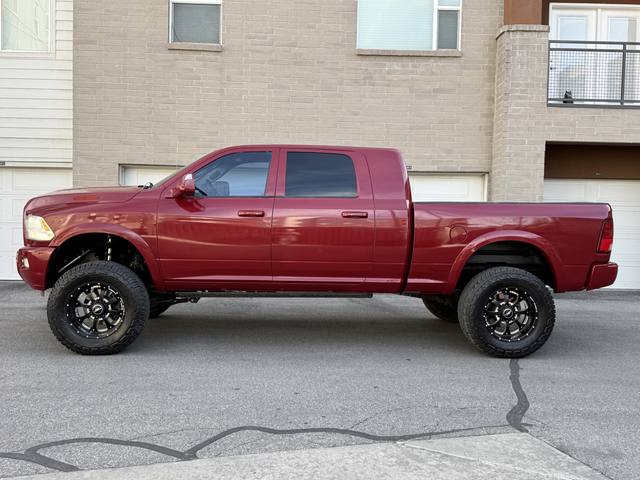 2011 Dodge Ram 2500 Laramie Mega Cab 4WD