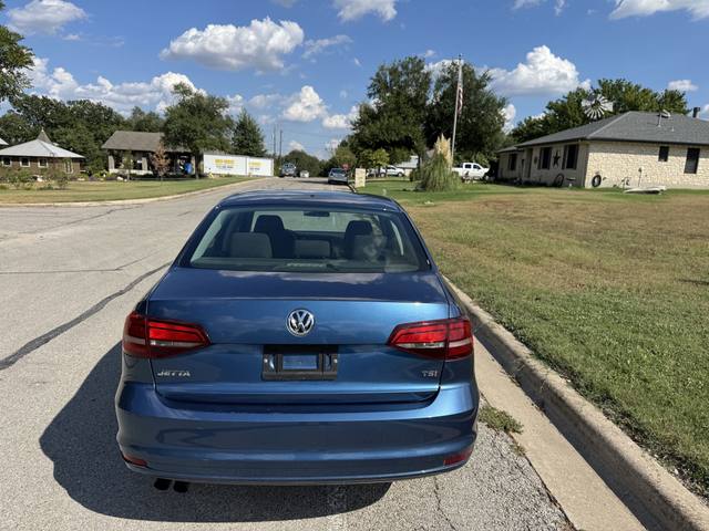 2017 Volkswagen Jetta
