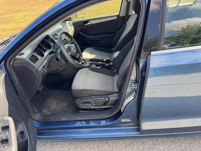 2017 Volkswagen Jetta