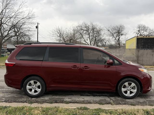2015 Toyota Sienna