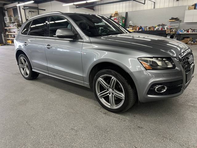2010 Audi Q5 3.2 quattro Premium