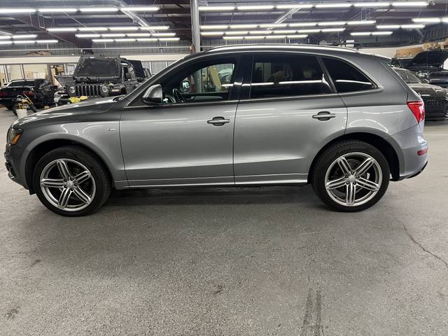 2010 Audi Q5 3.2 quattro Premium
