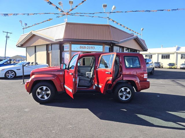 2008 Jeep Liberty Sport