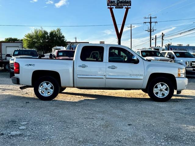 2013 Chevrolet Silverado 1500 LTZ Crew Cab 4WD