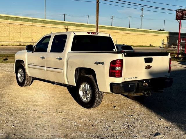 2013 Chevrolet Silverado 1500 LTZ Crew Cab 4WD