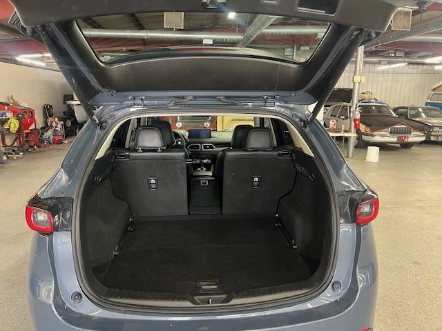 2025 Mazda CX-5 Carbon Edition