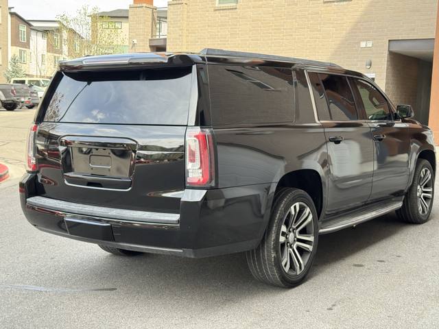 2015 GMC Yukon XL SLE 1/2 Ton 4WD