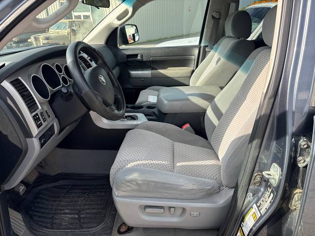 2008 Toyota Tundra Base Double Cab 5.7L 4WD