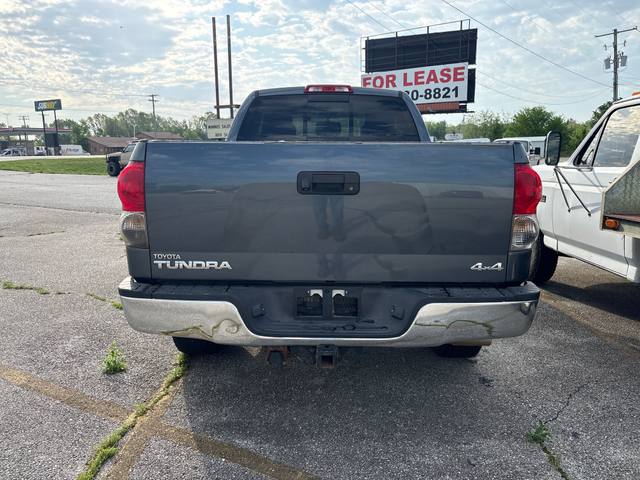 2008 Toyota Tundra Base Double Cab 5.7L 4WD