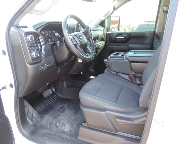2023 GMC Sierra 3500HD Crew Cab Pro Utility Bed 4WD 