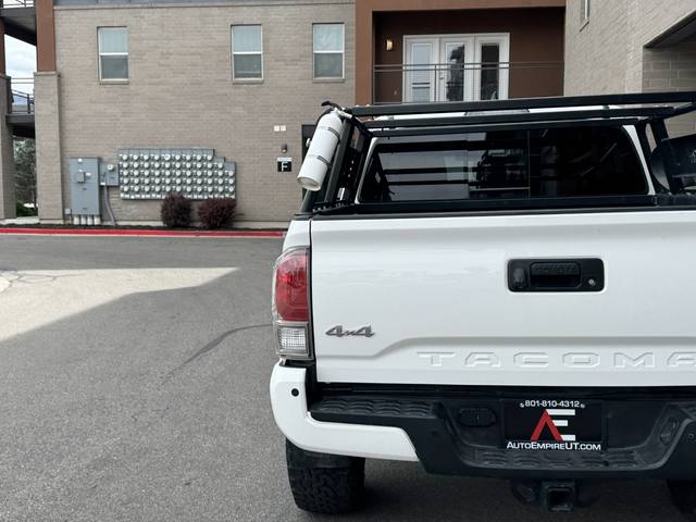 2017 Toyota Tacoma Limited Double Cab V6 6AT 4WD