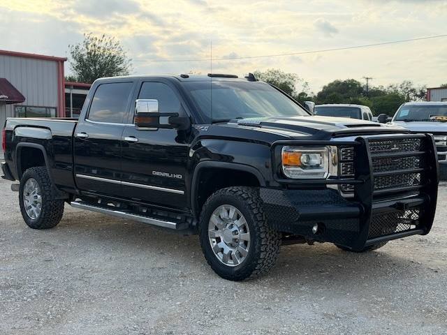 2018 GMC Sierra 2500HD Denali Crew Cab 4WD
