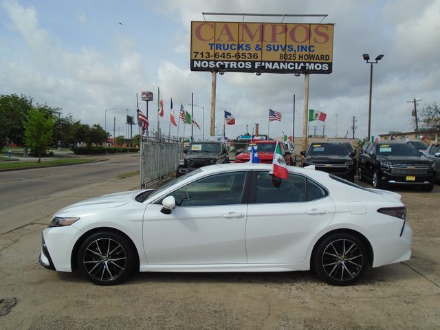 2024 Toyota Camry SE Nightshade Edition