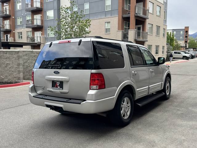 2004 Ford Expedition XLT NBX 5.4L 4WD