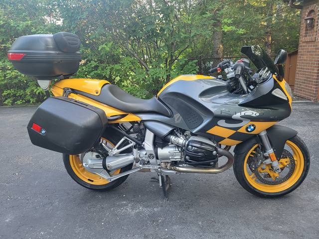 2004 BMW R1100S ABS***SOLD***