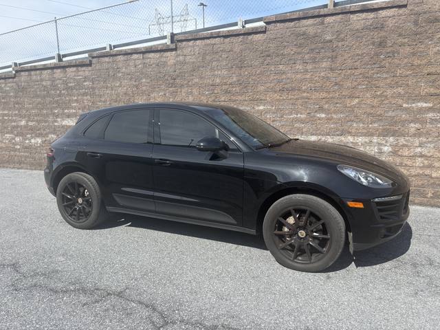 2016 Porsche Macan S