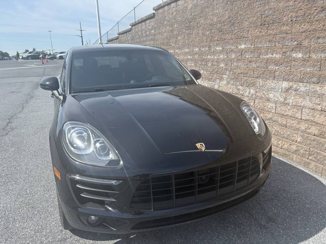 2016 Porsche Macan S