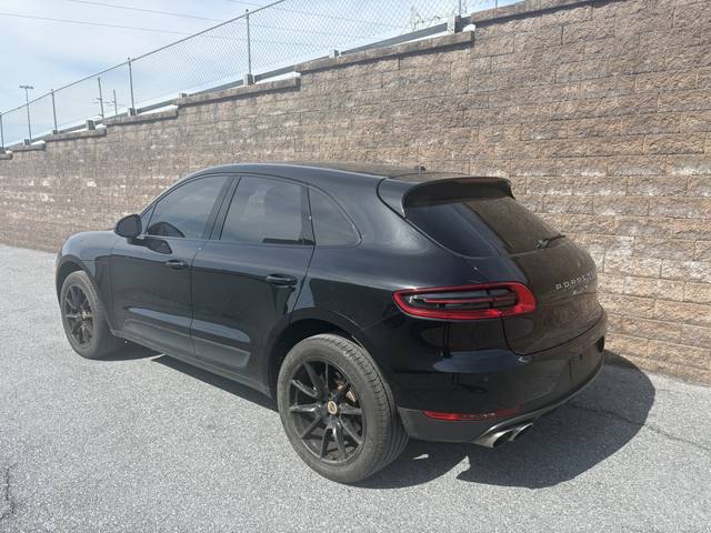 2016 Porsche Macan S