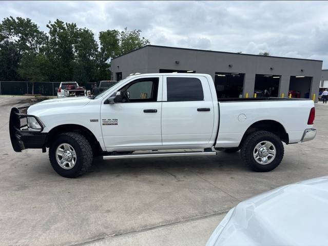 2017 RAM 2500 Tradesman Crew Cab SWB 4WD