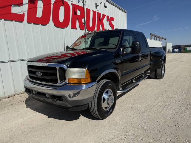 2001 Ford F-350 SD Lariat Crew Cab Long Bed 4WD