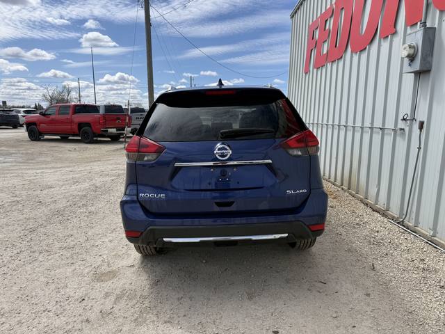 2017 Nissan Rogue SL Platinum AWD