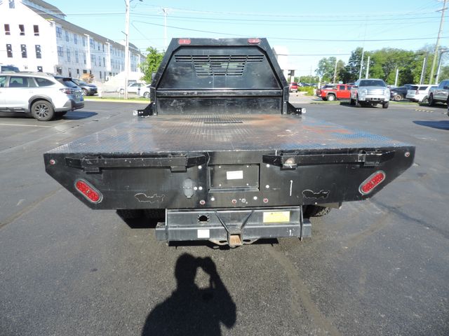 2024 Chevrolet Silverado 3500HD Crew Cab LT Flatbed DRW 4WD