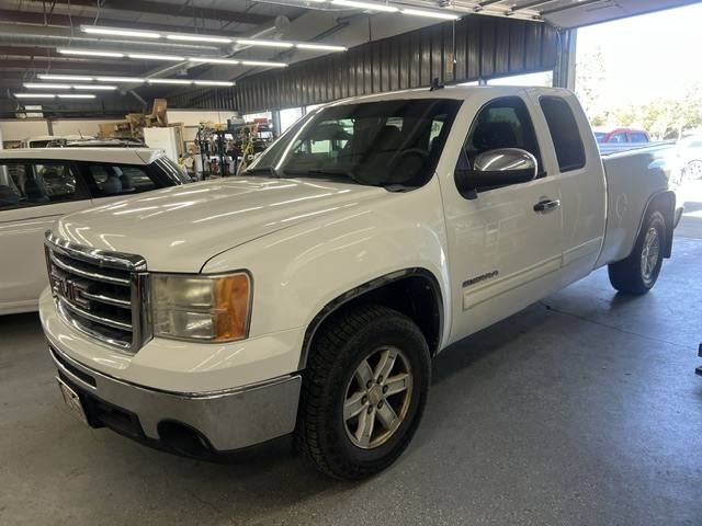 2012 GMC Sierra 1500 SLE Ext. Cab Long Box 2WD