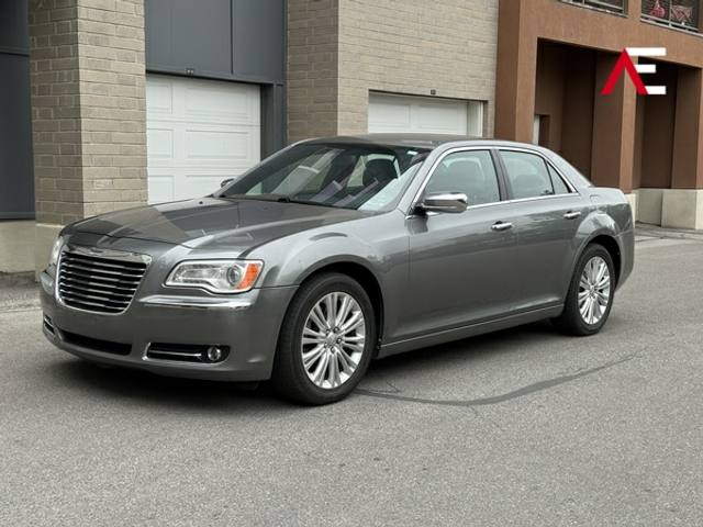 2012 Chrysler 300 Limited AWD