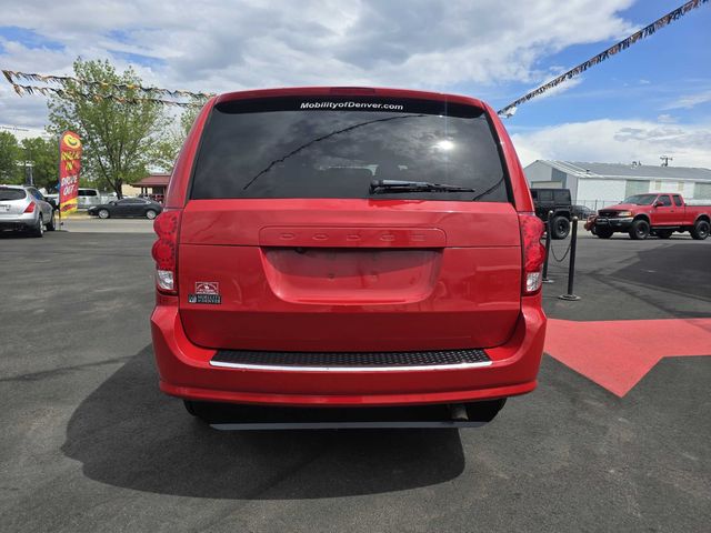 2012 Dodge Grand Caravan R/T