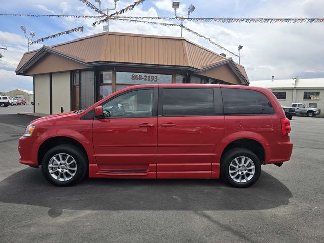 2012 Dodge Grand Caravan R/T