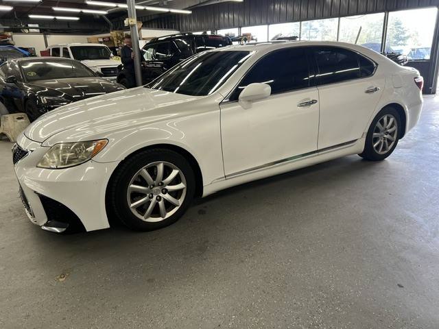 2009 Lexus LS 460 Luxury Sedan AWD